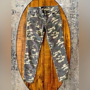 Kut camo jeans, rough cut legs. No tags, but never worn